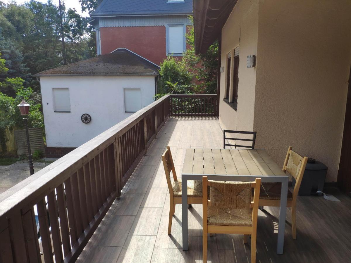 Ferienwohnung Mit 123Qm Fuer 8 Personen Mit Sehr Grossem Garten, Einfache Innen-Ausstattung Лейпциг Екстер'єр фото