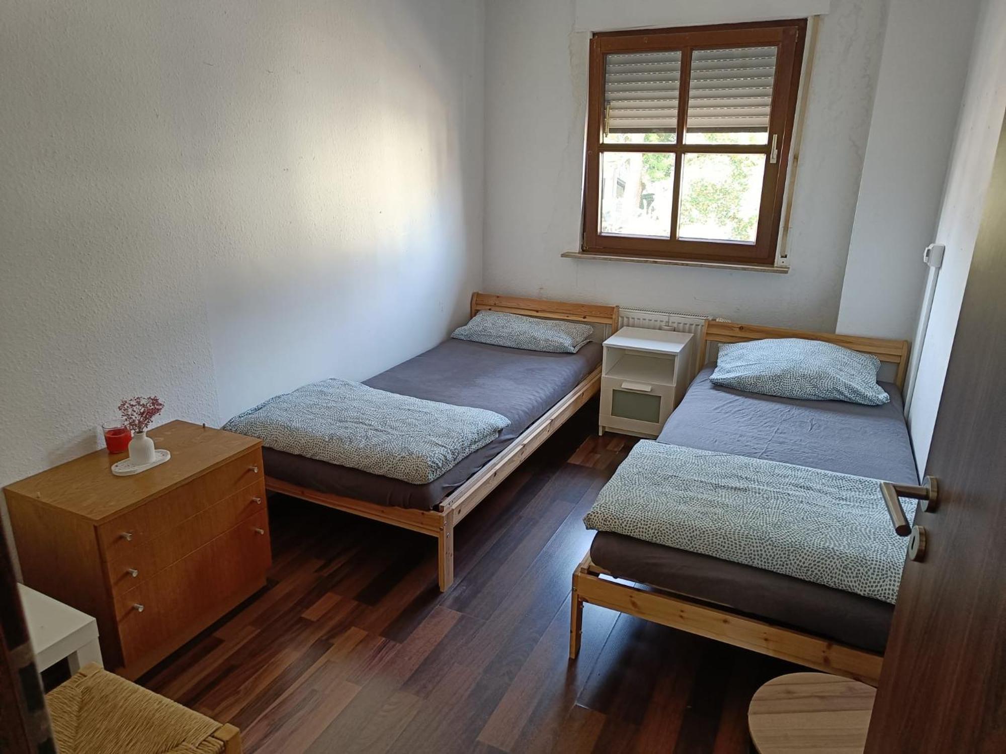 Ferienwohnung Mit 123Qm Fuer 8 Personen Mit Sehr Grossem Garten, Einfache Innen-Ausstattung Лейпциг Екстер'єр фото