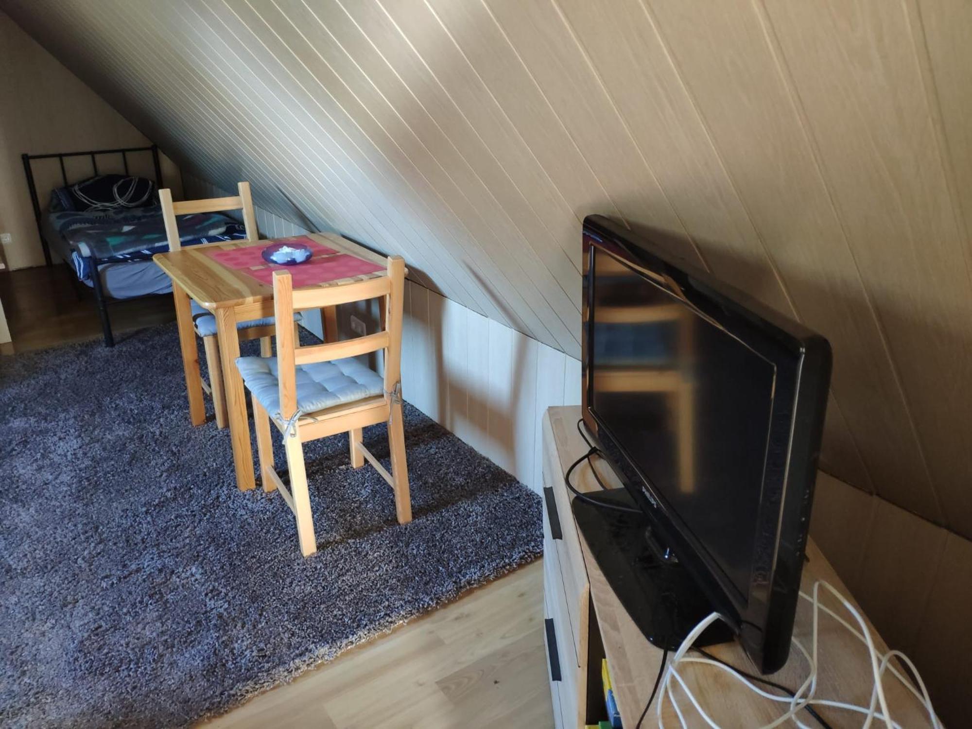 Ferienwohnung Mit 123Qm Fuer 8 Personen Mit Sehr Grossem Garten, Einfache Innen-Ausstattung Лейпциг Екстер'єр фото